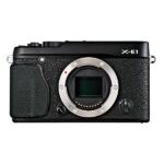دوربین دیجیتال فوجی فیلم مدل X-E1 به همراه لنز XF18mm F/2.0 و کیف اورجینال چرمی
