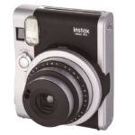 دوربین عکاسی چاپ سریع فوجی فیلم مدل Instax mini 90 Neo Classic همراه با یک بسته فیلم 10 تایی