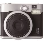 دوربین عکاسی چاپ سریع فوجی فیلم مدل Instax mini 90 Neo Classic همراه با یک بسته فیلم 10 تایی